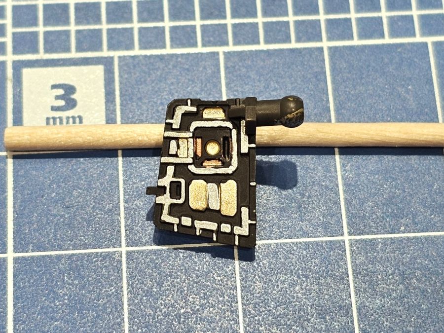 [건X 베이스] 고양점 RG 퍼스트 건담 2.0 내부 프레임 도색 작례_28.jpg