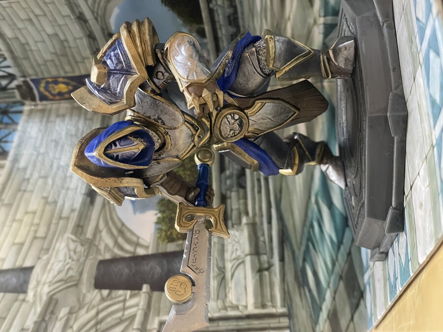 히히 피규어왔다_2.jpg