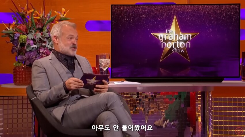 히어로물 배우는 슈트안에 뭘 입을까?_12.png