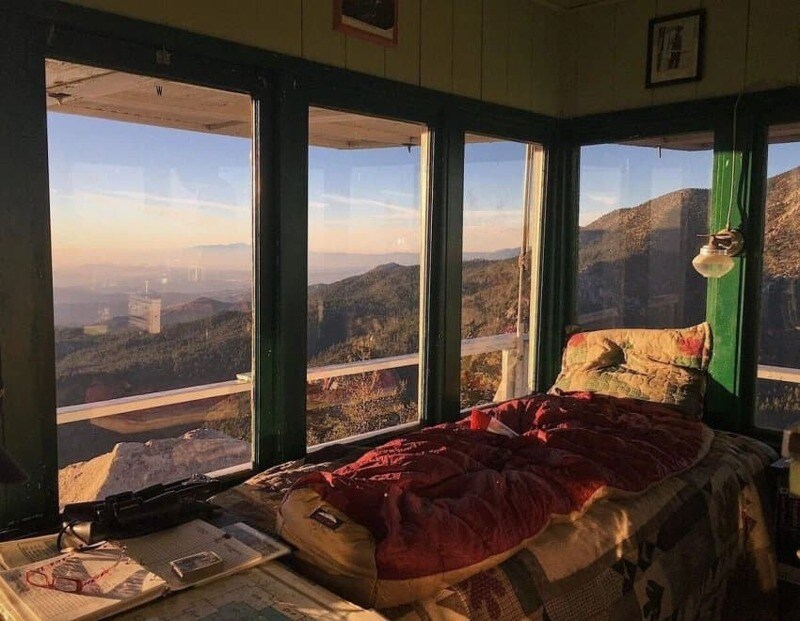 방에 박혀서 월급 540만원 받는 알바.jpg_2.jpg