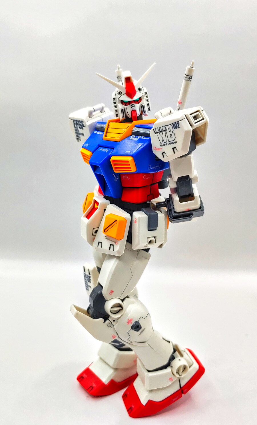 [MG] RX-78-2 퍼스트 건담 Ver.Ka_23.jpg