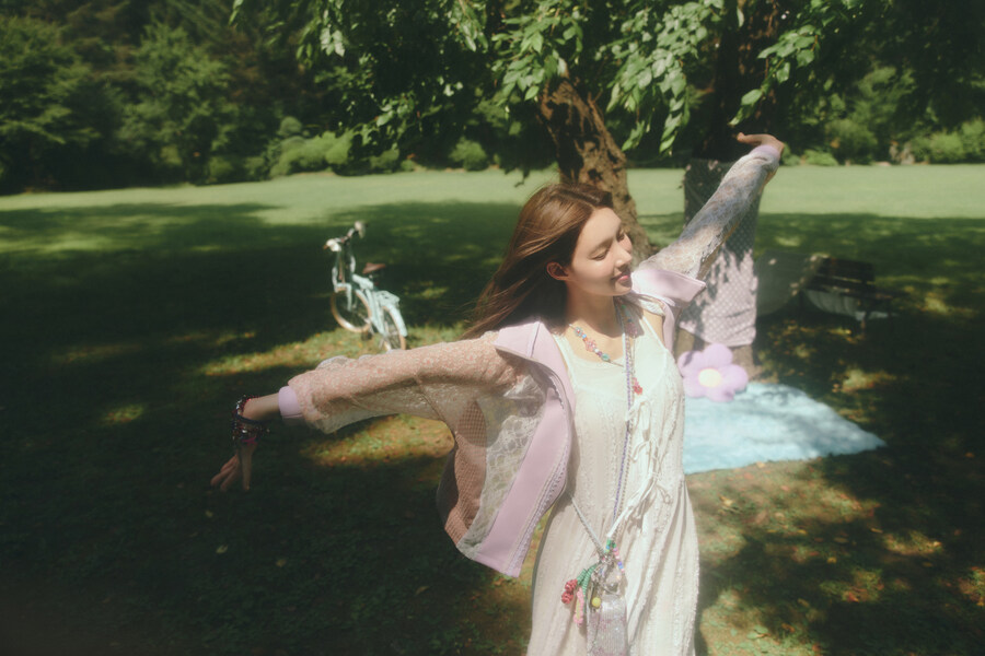 [콘셉트 포토&필름] 아일릿 "I’LL LIKE YOU" (WITH)_26.jpg