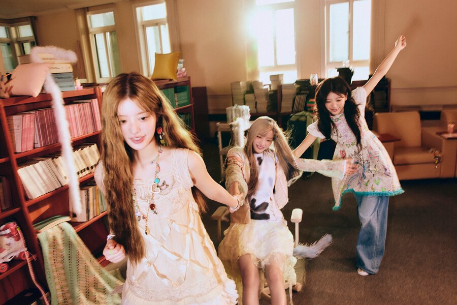 [콘셉트 포토&필름] 아일릿 "I’LL LIKE YOU" (WITH)_33.jpg