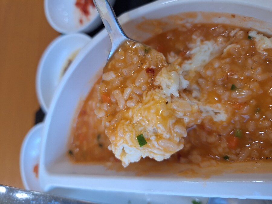 본죽 로제해물죽_4.jpg