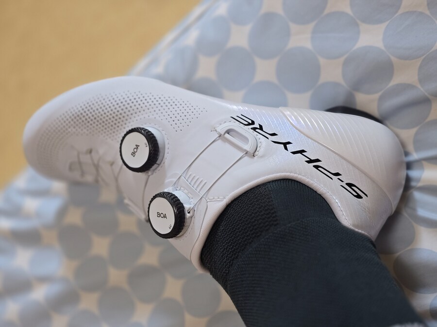 싼데 비싼 신발 도착!_3.jpg