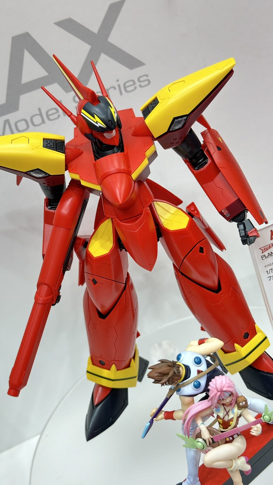 [맥스팩토리] PLAMAX 1/72 VF-19改 파이어 발키리 조립 샘플 이미지_5.jpg