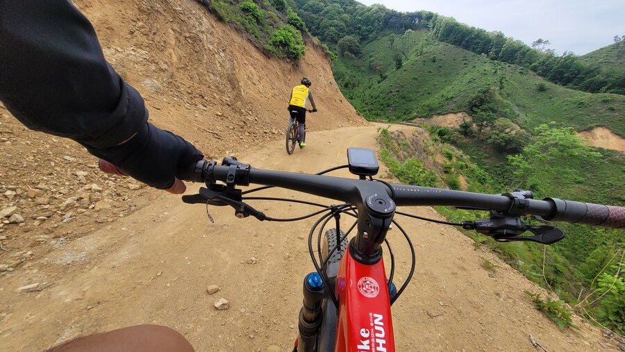 오랜만에 자전거타고 산에다녀왔습니다._5.jpg