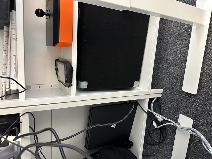 30대 후반 공사업자 개인 사무실겸 작업실_3.jpg