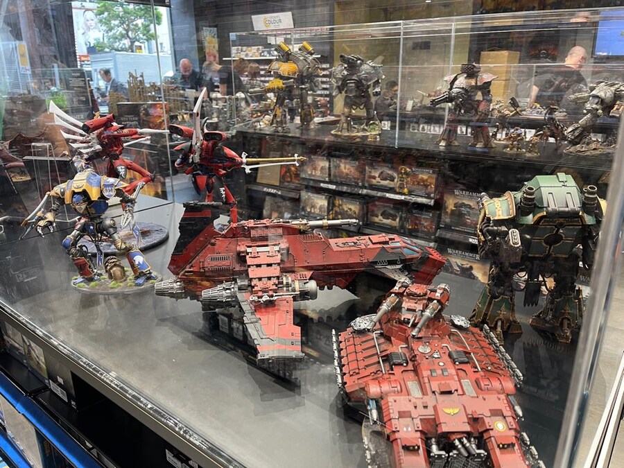 [사진/데이타] 워해머 스토어 & 카페 도쿄 방문기(스압)_3.jpg