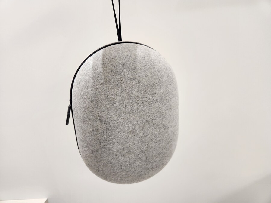 메타퀘스트3/3S 겸용 정품 휴대용 케이스 언박싱 리뷰_2.jpg