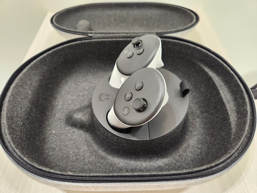 메타퀘스트3/3S 겸용 정품 휴대용 케이스 언박싱 리뷰_10.jpg