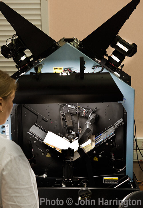 구글이 보관중인 아무도 읽을 수 없는 2500만권의 책_3.jpg