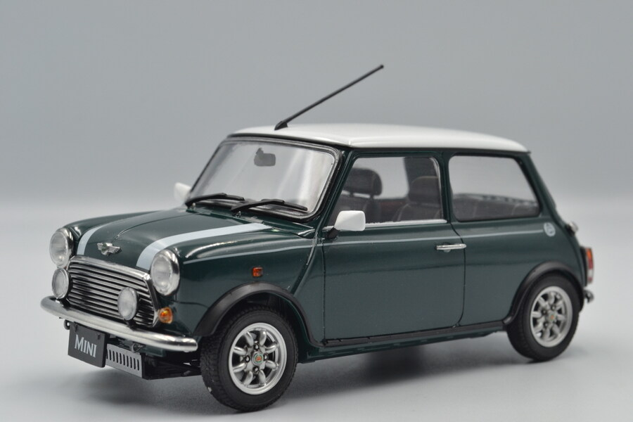 미니 쿠퍼 1.3i (1997) (하세가와 1:24)_4.jpg