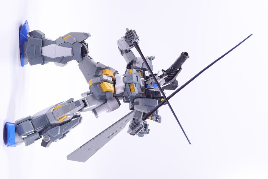 MG] 건담 스톰브링거 P.F.(Phantom Fang)_7.jpg