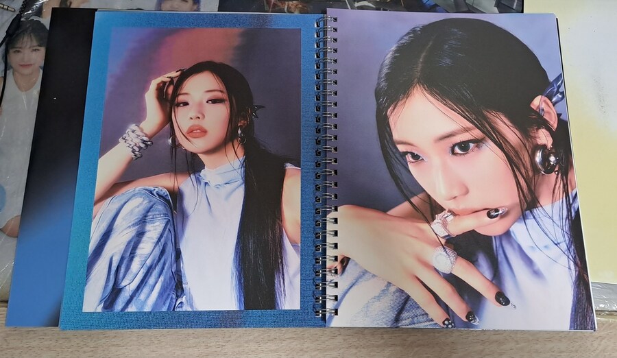 BABYMONSTER 1st FULL ALBUM [DRIP] BINDER Ver._6.jpg