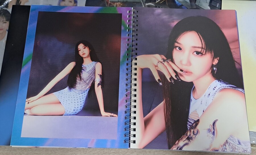 BABYMONSTER 1st FULL ALBUM [DRIP] BINDER Ver._15.jpg
