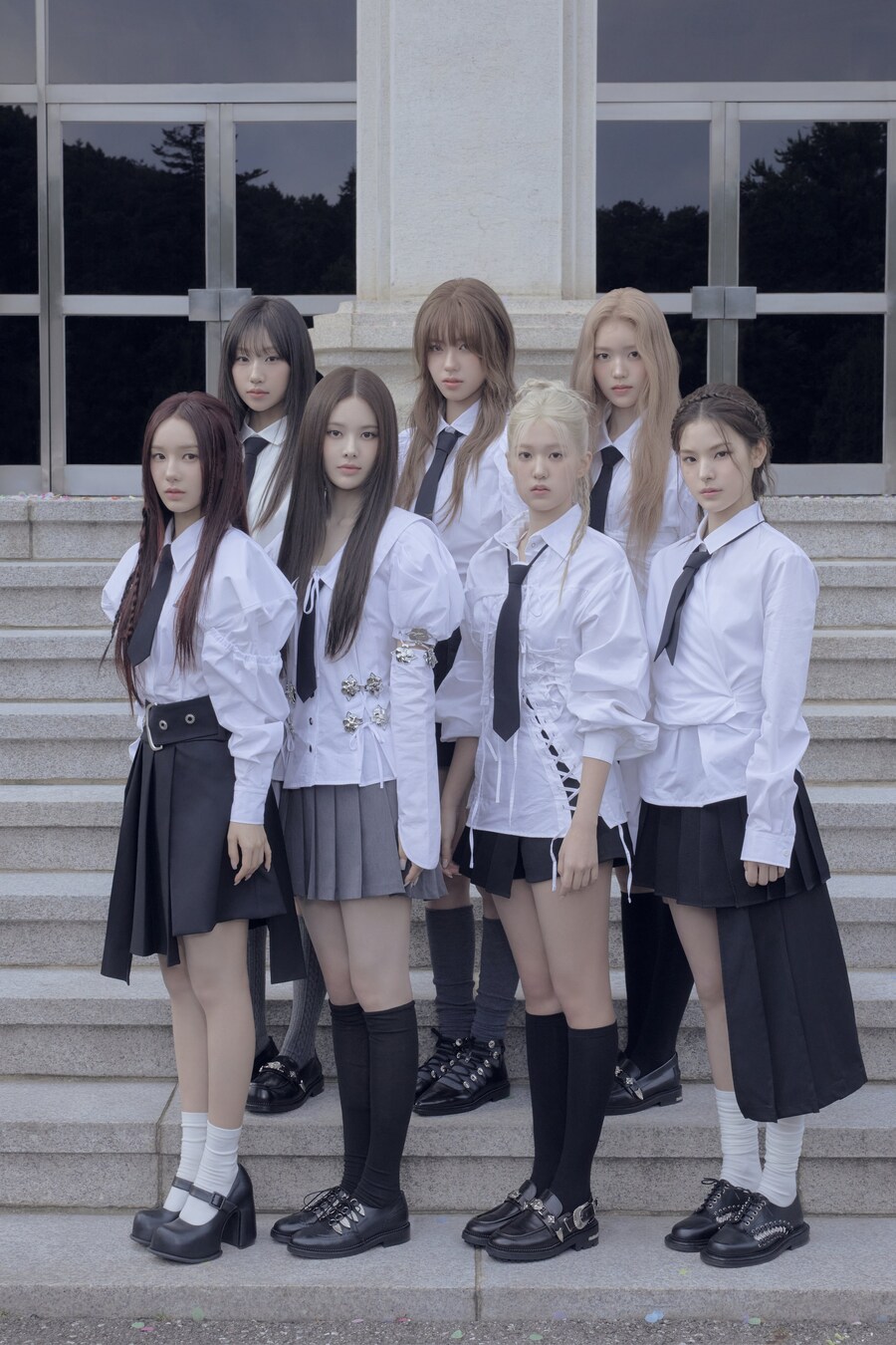 [콘셉트 포토#1] 이즈나 "N/a"_1.jpg