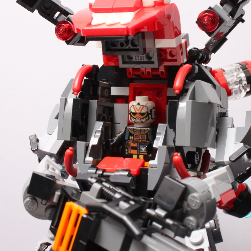 레고로 만든 타이탄폴+파일럿_21.jpg