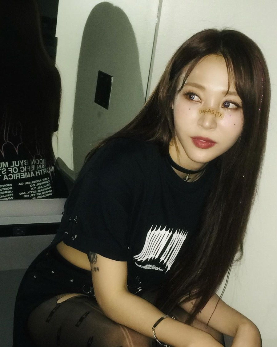 241118.문별.인스타그램 04.jpg