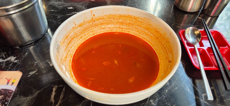 홍콩반점 0410에서 짬뽕 곱빼기를 먹어봤습니다. (feat. 코카콜라)_8.jpg