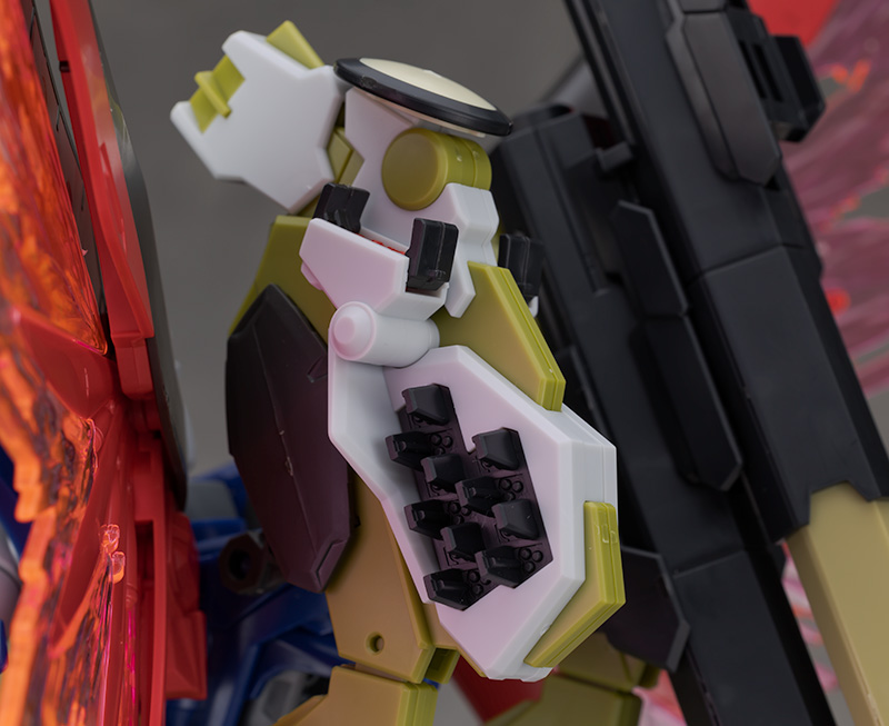 HG 데스티니 건담 스펙 Ⅱ & 제우스 실루엣 해외 리뷰 (스크롤 주의)_151.jpg