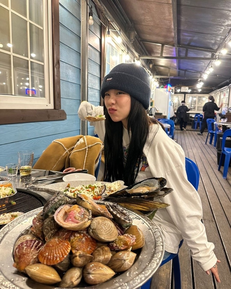 241125.휘인.인스타그램 14.jpg