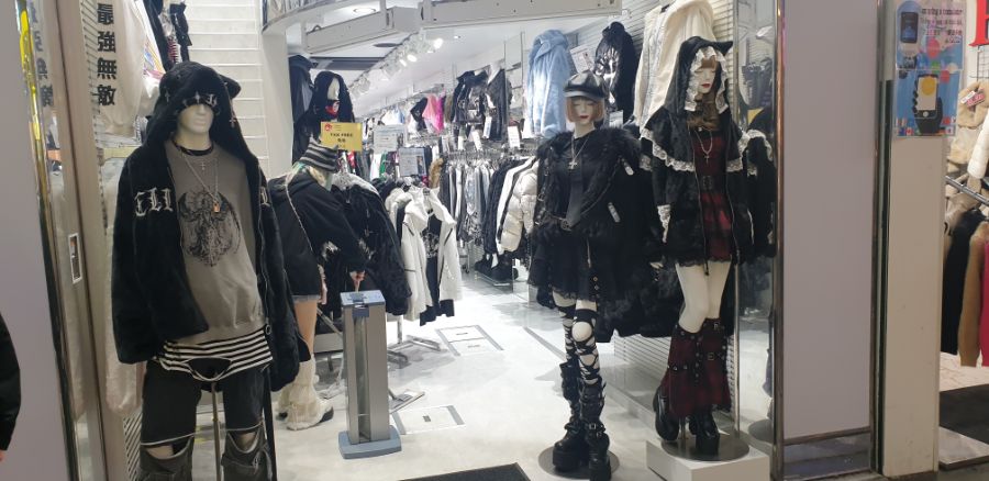 오사카여행 2번쨰이야기-난바역,,하루종일 돌아다니며 오덕쇼핑;-스압-_67.jpg