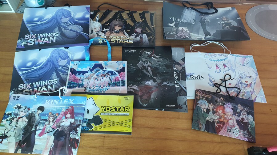 (AGF) 행사를 즐기고 집에 왔다 전리품 정리_2.jpg