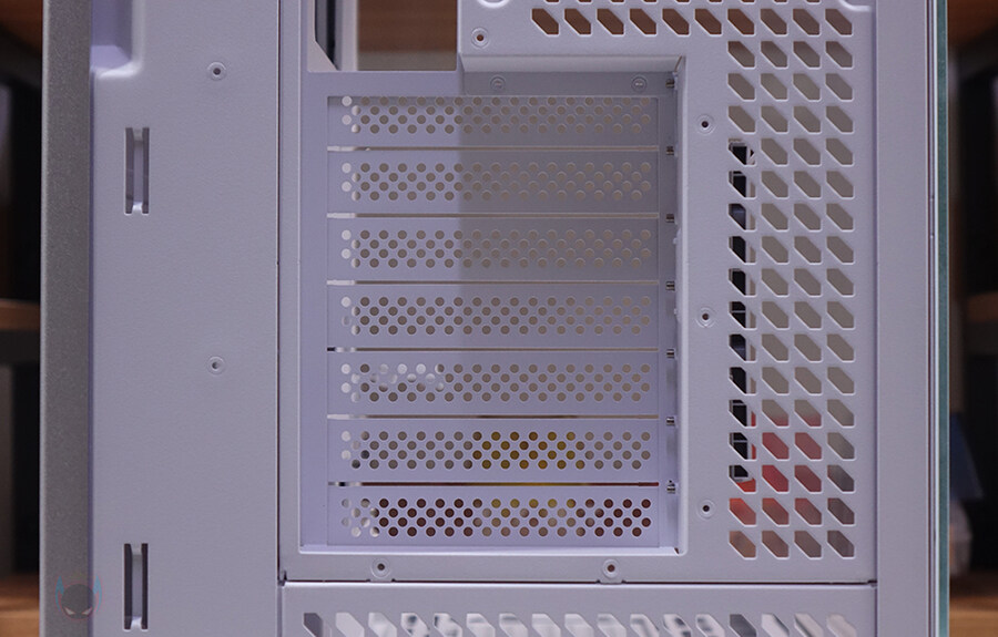 차별화된 플래그십 미들타워 어항케이스! - TRYX LUCA L70_55.jpg