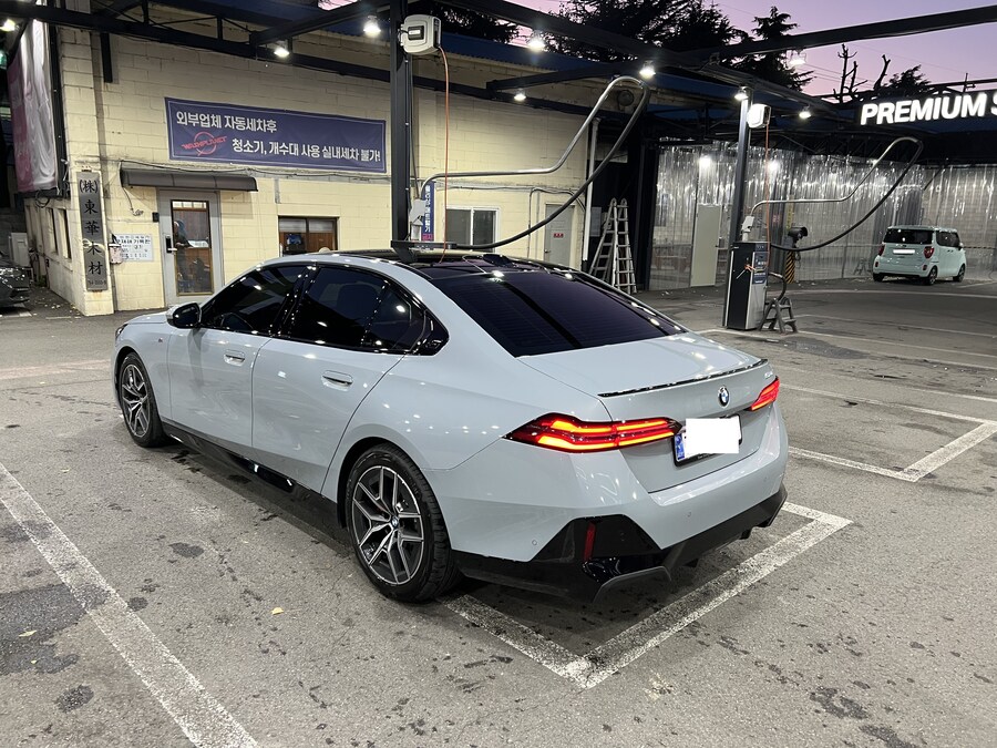 bmw 520i 입니다~_1.jpg