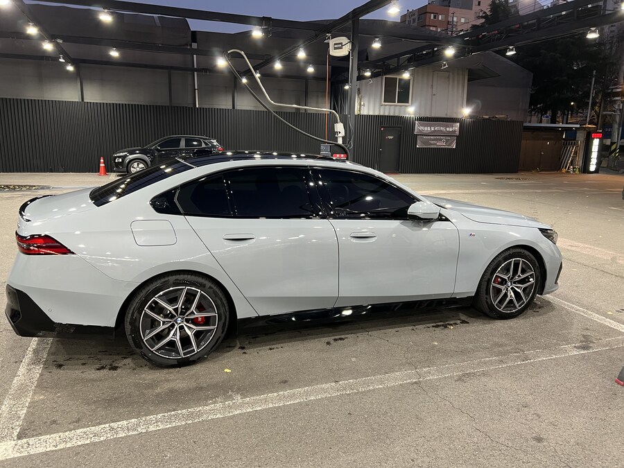 bmw 520i 입니다~_4.jpg