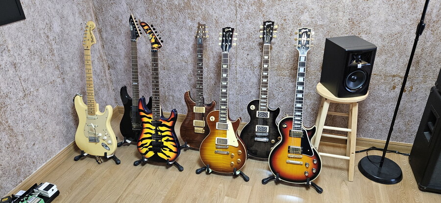 40대 독거 아저씨의 우리집 취미생활공간 3곳_11.jpg