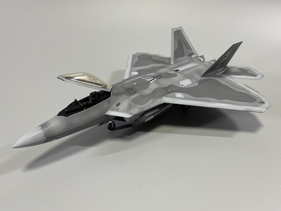 1/48 F-22 (아카데미)_1.jpg