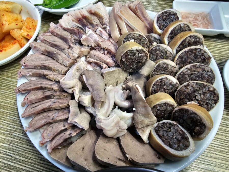 산수갑산 순대정식