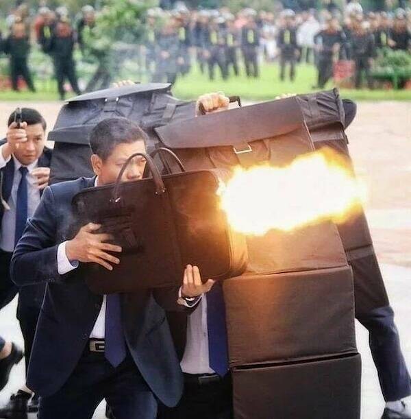 경호원 가방의 실사용.jpg_1.jpg