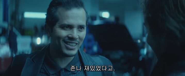 마피아두목: 감히 내 아들을 쳐? 죽이기전에 이유 정도는 들어주마._8.jpg