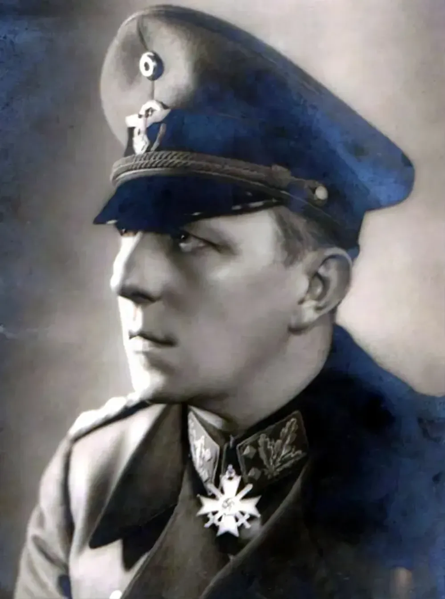 독일 과거사 청산의 거짓된 신화_3.webp