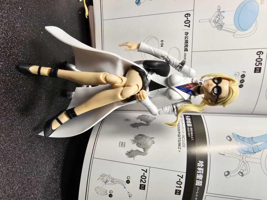 장혼희) 할리퀸 가조립 사진입니다._5.jpg