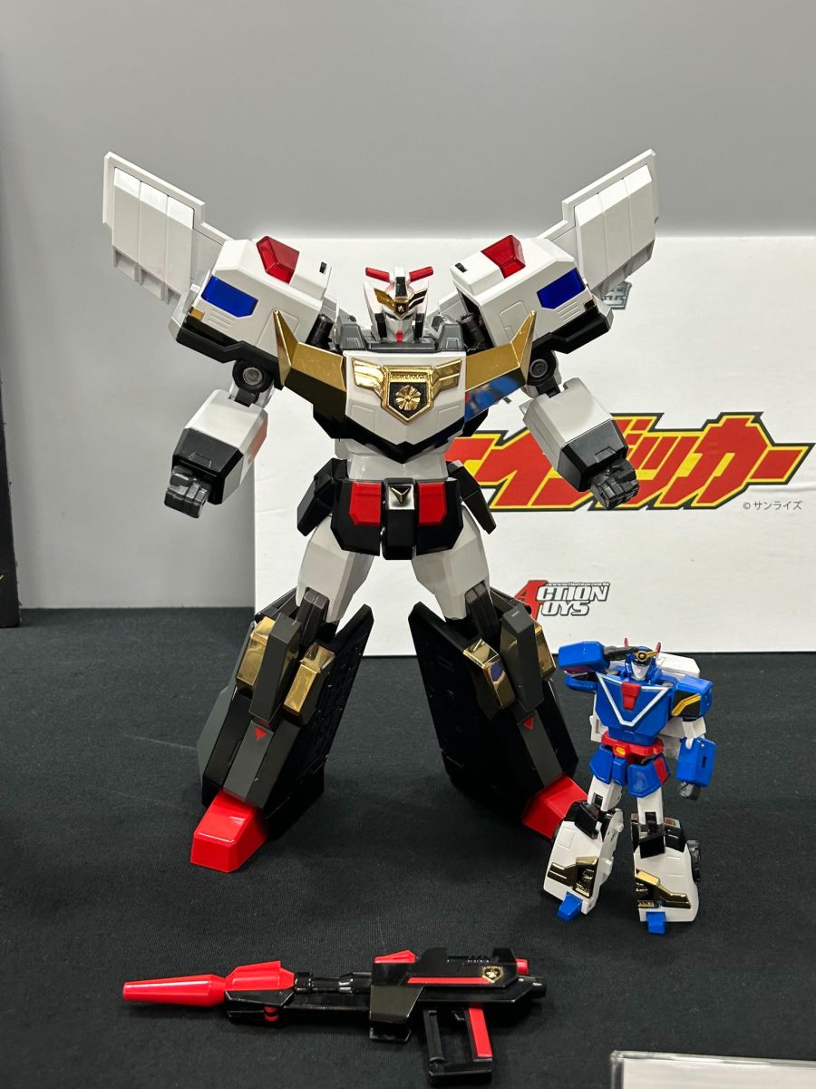 [액션 토이즈] 액션합금 용자경찰 제이데커 전시 사진_1.jpeg