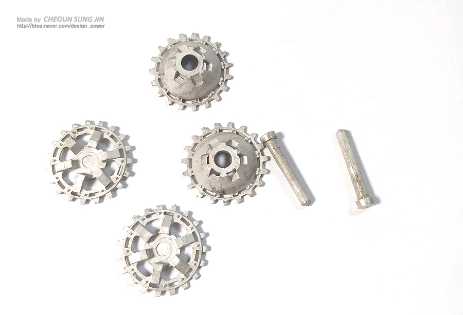 PZ IV Ausf A-D 푸리울 스프로켓 모형_4.jpg