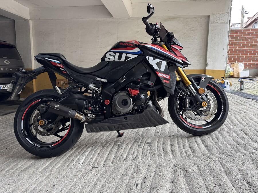 언더카울 장착 GSX S-1000_8.jpg