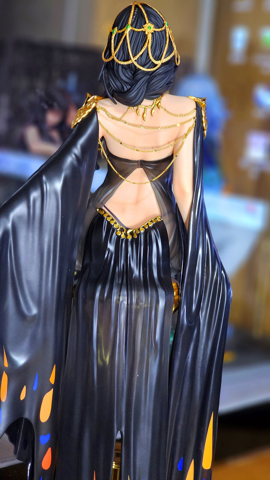 올해 첫 피규어 왔음_5.jpg