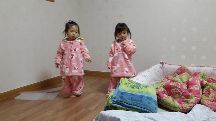 울둥이들 초등학교 졸업까지..._13.jpg