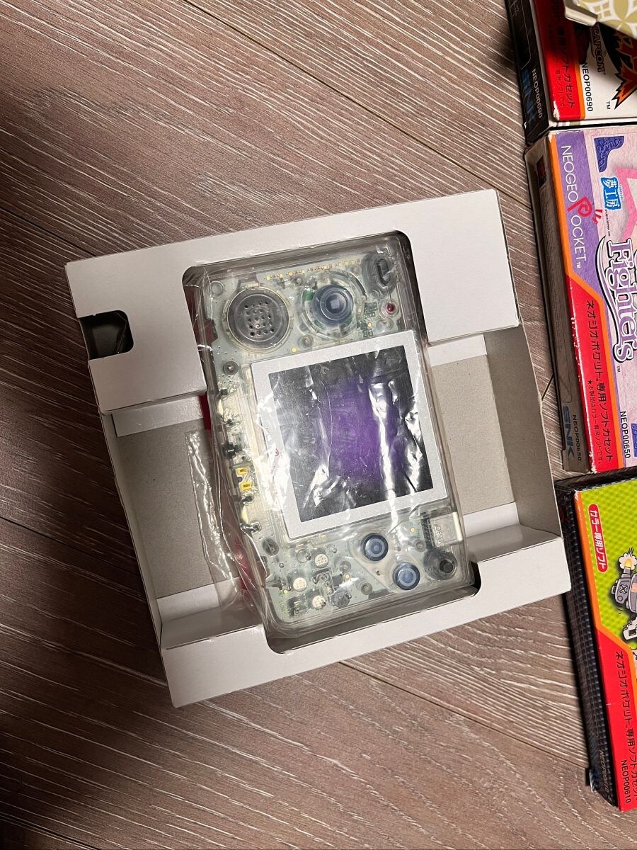 네오지오포켓 기기와 소프트 판매중입니다~장터기타게임기_9.jpg