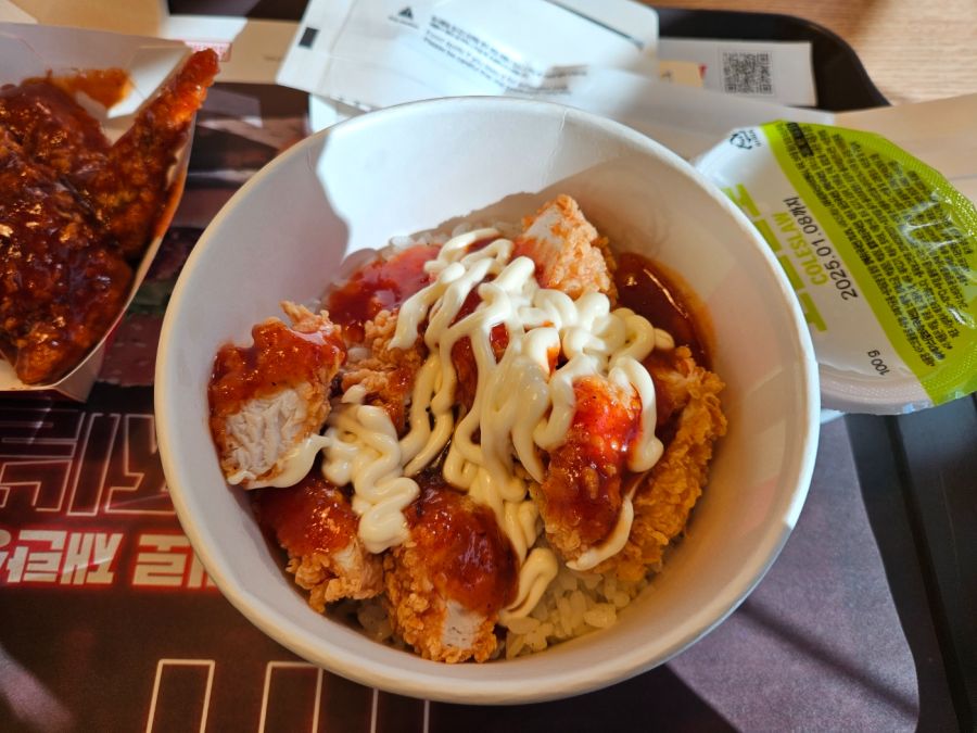 어쩌다 3연치밥 KFC 켄치밥 양념맛_4.jpg