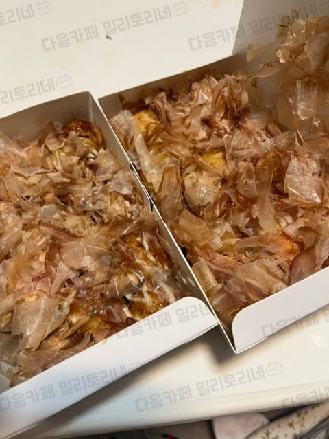 타코야키 집 사장님이 트럭 개큰걸로 바꾸셨어.jpg_38.png