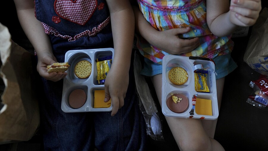 미국 급식 극과 극_1.jpg