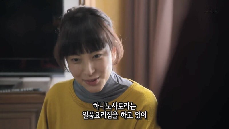 이런시간에 일도 안하고 남자들이랑 노가리 까고 있는거야 아줌마?_12.jpg