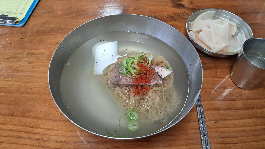 올해 첫 평양냉면_2.jpg