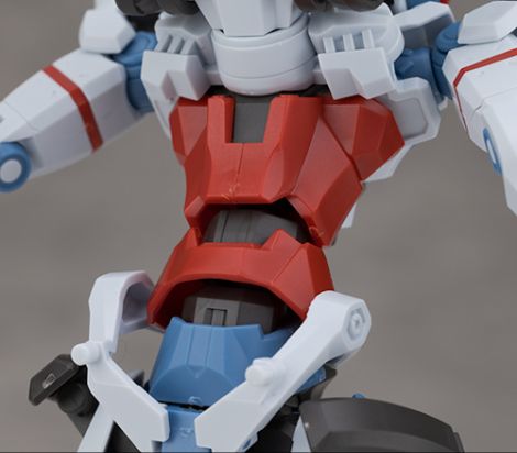 HG 1/144 지쿠악스 해외 리뷰_23.jpg